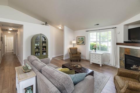 20606 Daisy Ln, Bend, OR 97702 photo 4