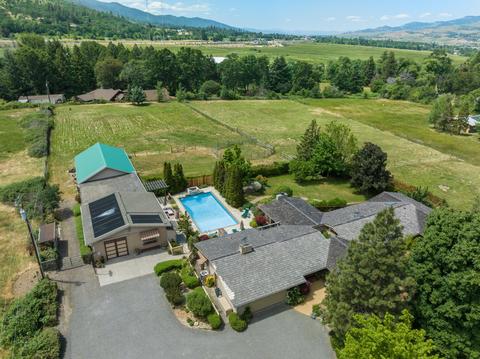 170 Reiten Dr, Ashland, OR 97520