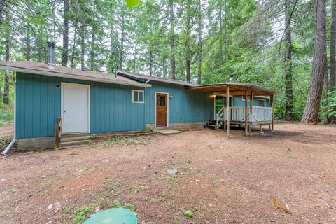 466 Madrona Dr, Cave Junction, OR 97523 photo 19