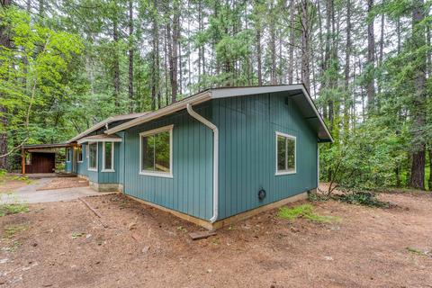 466 Madrona Dr, Cave Junction, OR 97523 photo 22