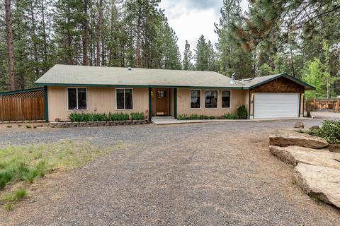 19258 Apache Rd, Bend, OR 97702 photo 3