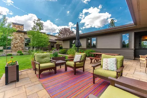 19366 SW Seaton Loop, Bend, OR 97702 photo 54