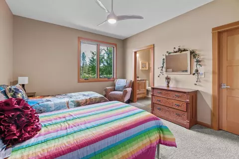 19366 SW Seaton Loop, Bend, OR 97702 photo 37