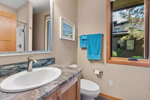 19366 SW Seaton Loop, Bend, OR 97702 photo 38