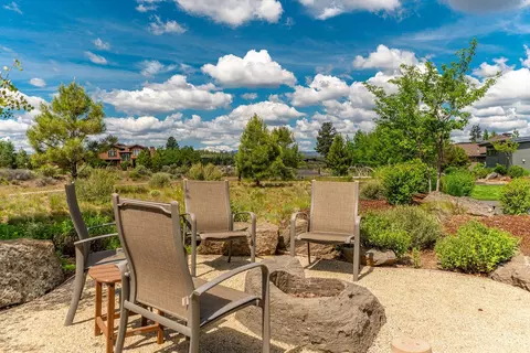19366 SW Seaton Loop, Bend, OR 97702 photo 46