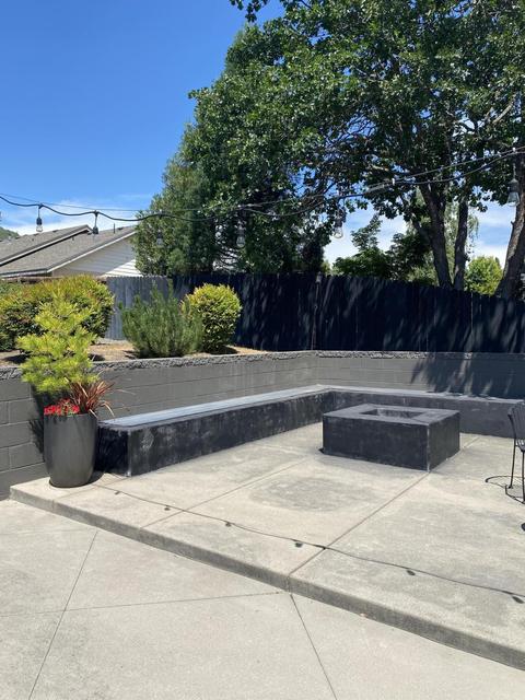 619 3rd St, Rogue River, OR 97537 photo 2