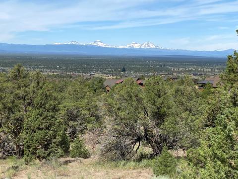 SW Hat Rock Loop, Powell Butte, OR 97753