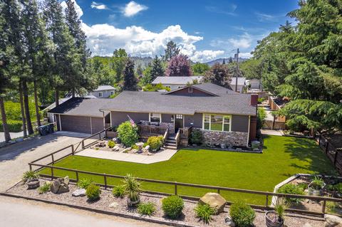 285 Gold Ter, Jacksonville, OR 97530