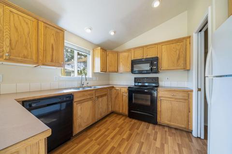 2510 NE Ocker Dr, Bend, OR 97701 photo 11