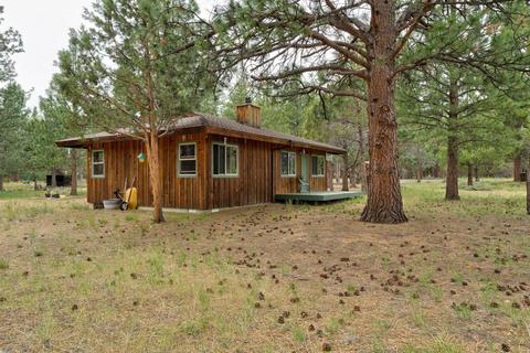 69658 Old Corral Loop, Sisters, OR 97759