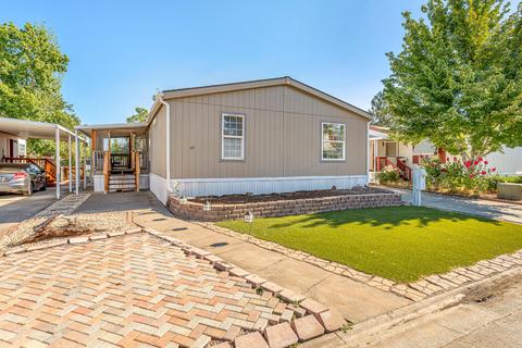 6850 Downing Rd #72, Central Point, OR 97502