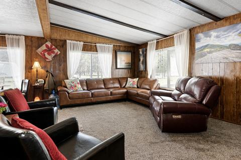 52867 Bridge Dr, La Pine, OR 97739 photo 3