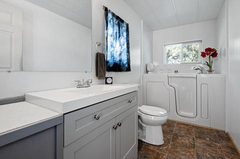 52867 Bridge Dr, La Pine, OR 97739 photo 7