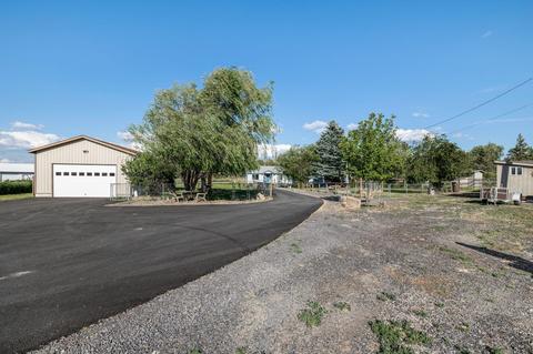 2100 NE Walnut Ave, Redmond, OR 97756