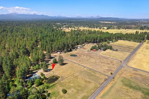 60297 Tekampe Rd, Bend, OR 97702 photo 4