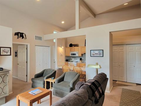 56856 Enterprise Dr #K1, Sunriver, OR 97707