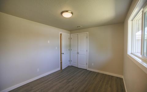 925 Crest Dr, Central Point, OR 97502 photo 18