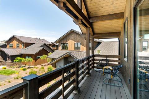 19130 Gateway Loop, Bend, OR 97702 photo 27