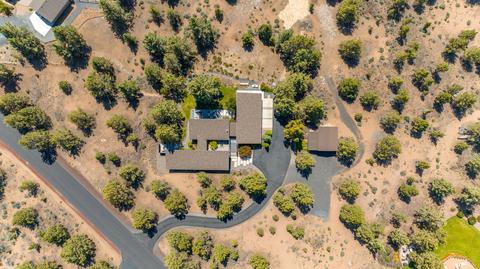 64275 Crosswinds Rd, Bend, OR 97703 photo 67