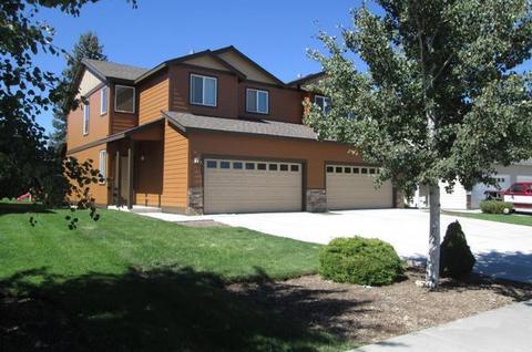 117-119 SW 25th St, Redmond, OR 97756
