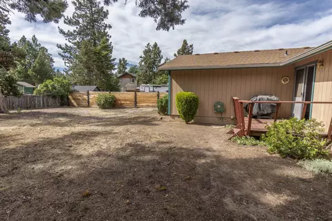 835 SE Centennial St, Bend, OR 97702 photo 18