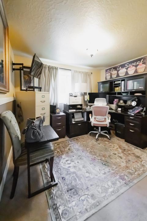 20088 Thomas Dr SE, Bend, OR 97702 photo 15