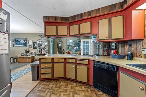 61139 Chuckanut Dr, Bend, OR 97702 photo 12