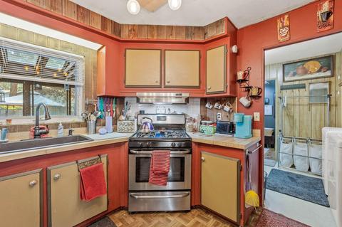 61139 Chuckanut Dr, Bend, OR 97702 photo 10