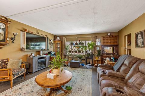 61139 Chuckanut Dr, Bend, OR 97702 photo 7