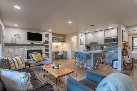 18575 SW Century Dr #432, Bend, OR 97702