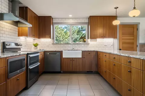 63105 Douglas Ln, Bend, OR 97701 photo 44