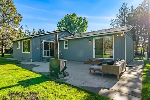 63105 Douglas Ln, Bend, OR 97701 photo 30