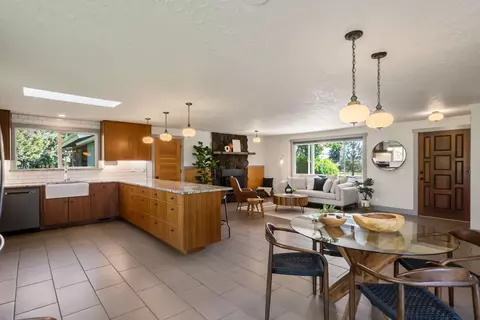 63105 Douglas Ln, Bend, OR 97701 photo 48