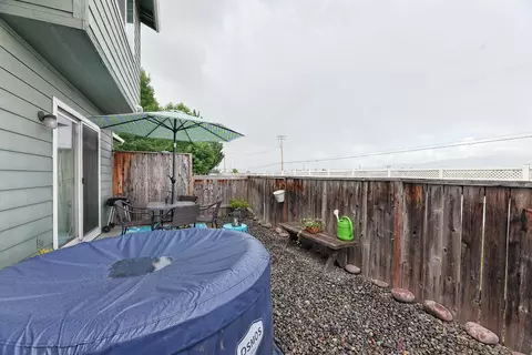 354 Live Oak Loop, Central Point, OR 97502 photo 27