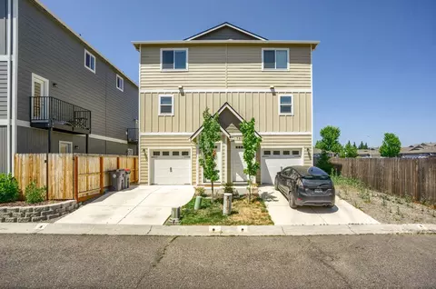 7810 Jacqueline Way, White City, OR 97503