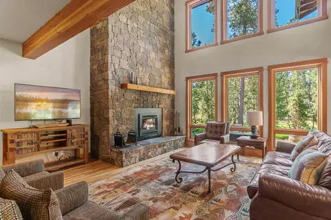 15120 Yellow Pine Loop, Bend, OR 97707 photo 14