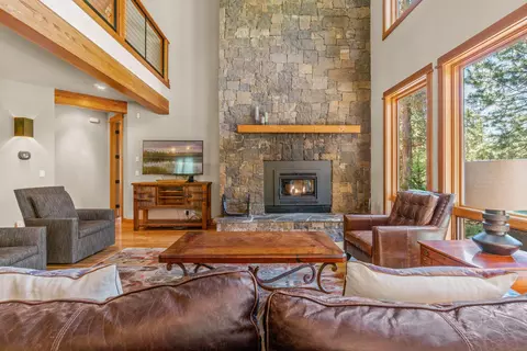 15120 Yellow Pine Loop, Bend, OR 97707 photo 16