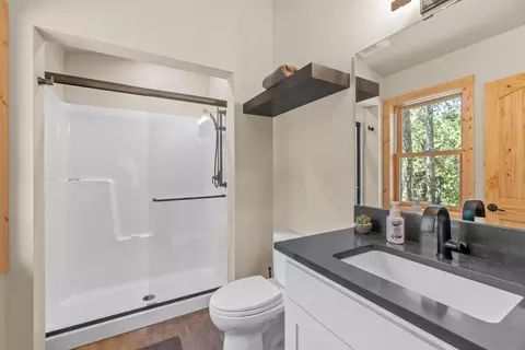15120 Yellow Pine Loop, Bend, OR 97707 photo 66