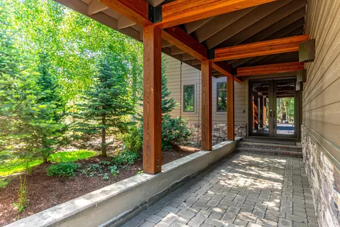15120 Yellow Pine Loop, Bend, OR 97707 photo 10