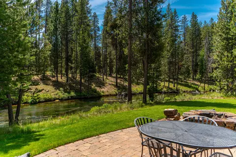15120 Yellow Pine Loop, Bend, OR 97707 photo 69