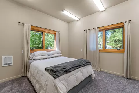 15120 Yellow Pine Loop, Bend, OR 97707 photo 46