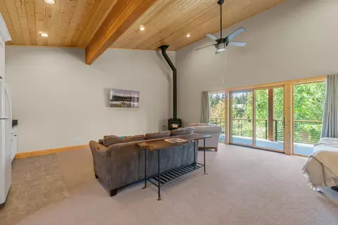 15120 Yellow Pine Loop, Bend, OR 97707 photo 61