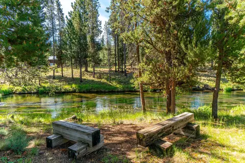 15120 Yellow Pine Loop, Bend, OR 97707 photo 72