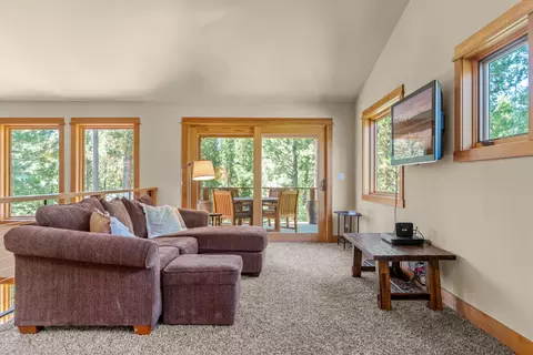 15120 Yellow Pine Loop, Bend, OR 97707 photo 37