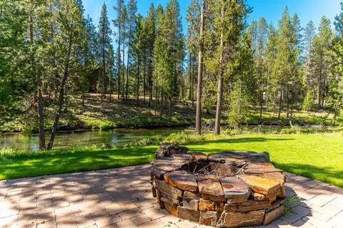15120 Yellow Pine Loop, Bend, OR 97707 photo 70
