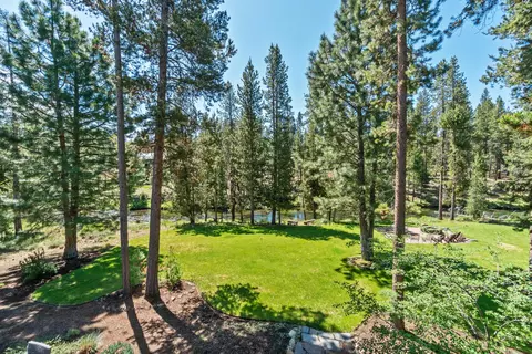 15120 Yellow Pine Loop, Bend, OR 97707 photo 82