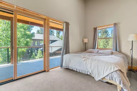 15120 Yellow Pine Loop, Bend, OR 97707 photo 67