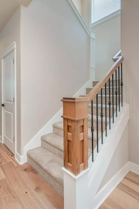 61124 SE Stari Most Loop, Bend, OR 97702 photo 16