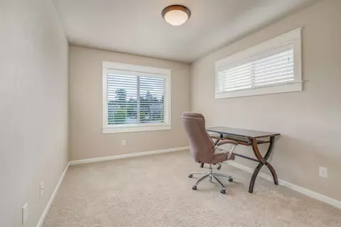 61124 SE Stari Most Loop, Bend, OR 97702 photo 23