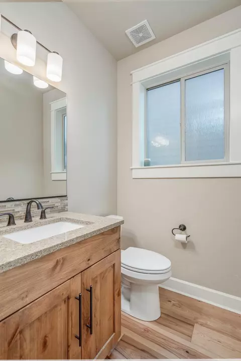 61124 SE Stari Most Loop, Bend, OR 97702 photo 15